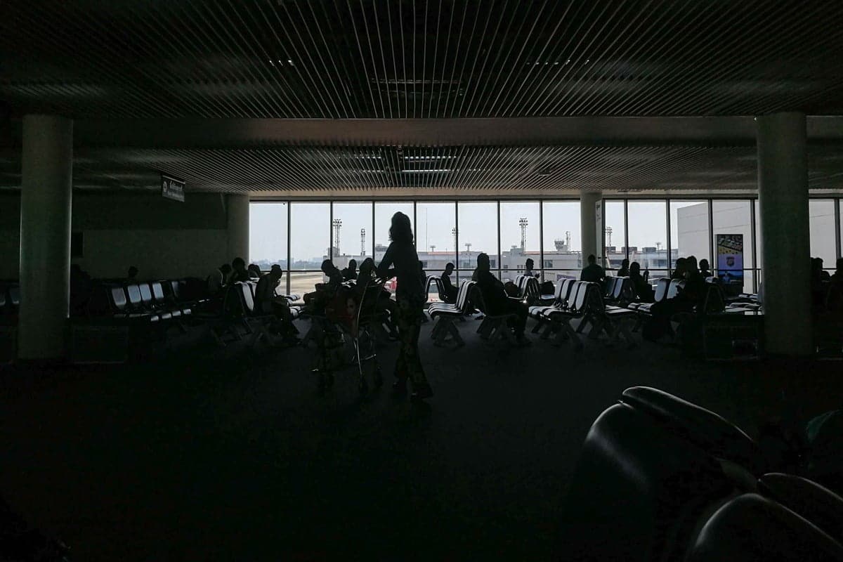 Airport-Going-Through-Power-Outage
