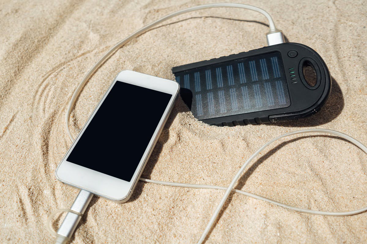 Solar-Cellphone-Charger