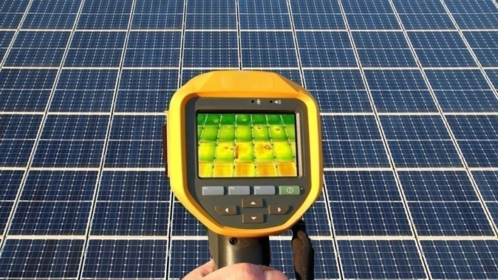 Solar-Modules-Roof-Thermal-Imaging