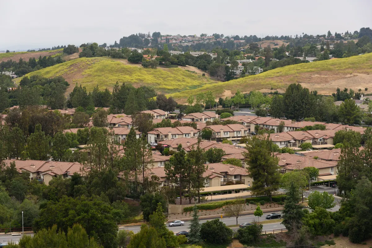 Lang Ranch homes below the open-space hills, Thousand Oaks